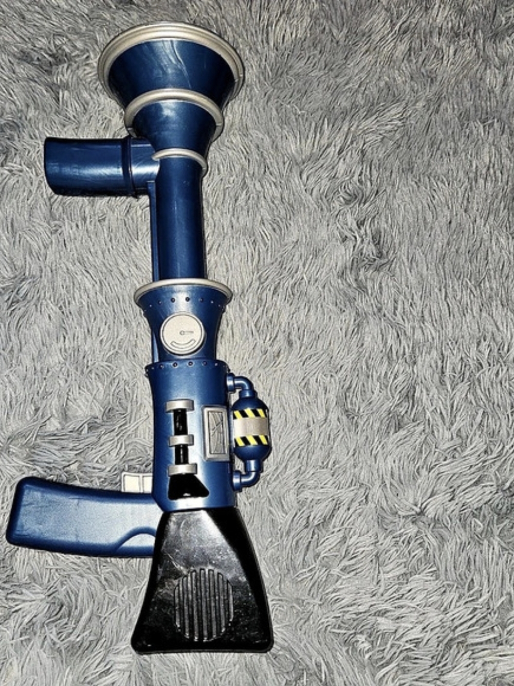 Mattel Minions Fart 'n Fire Blaster Blue & Black Toy Prop